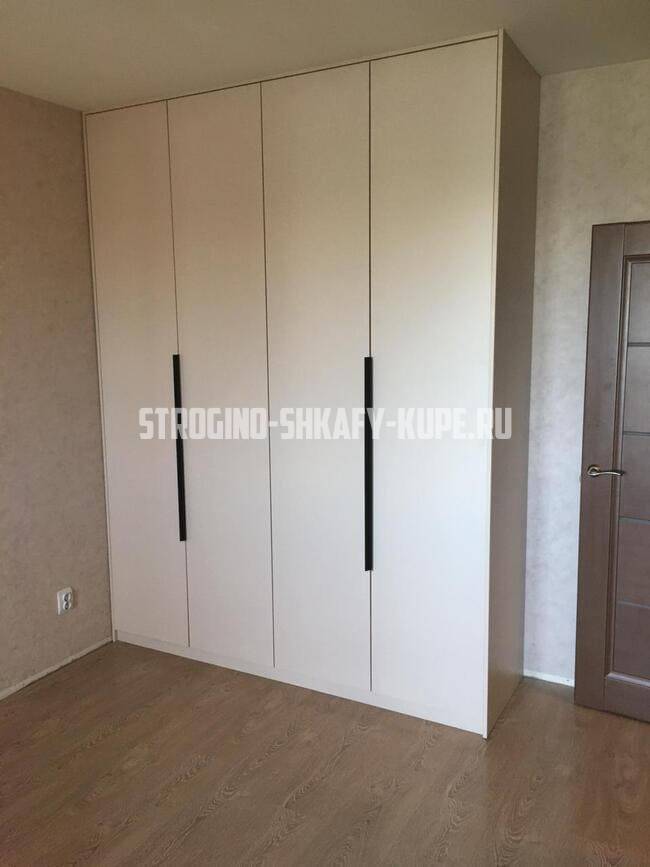 Распашные шкафы Строгино
