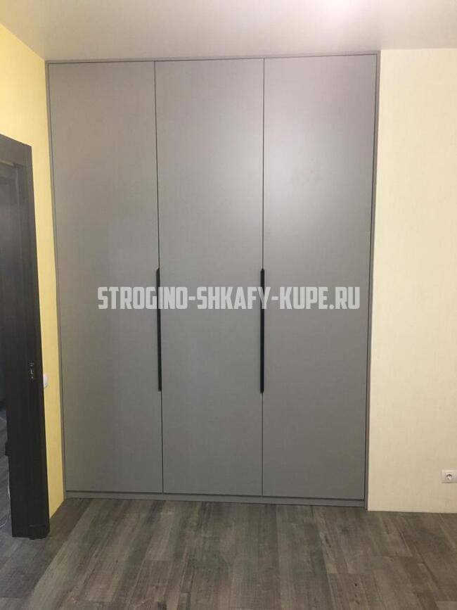 Распашные шкафы Строгино